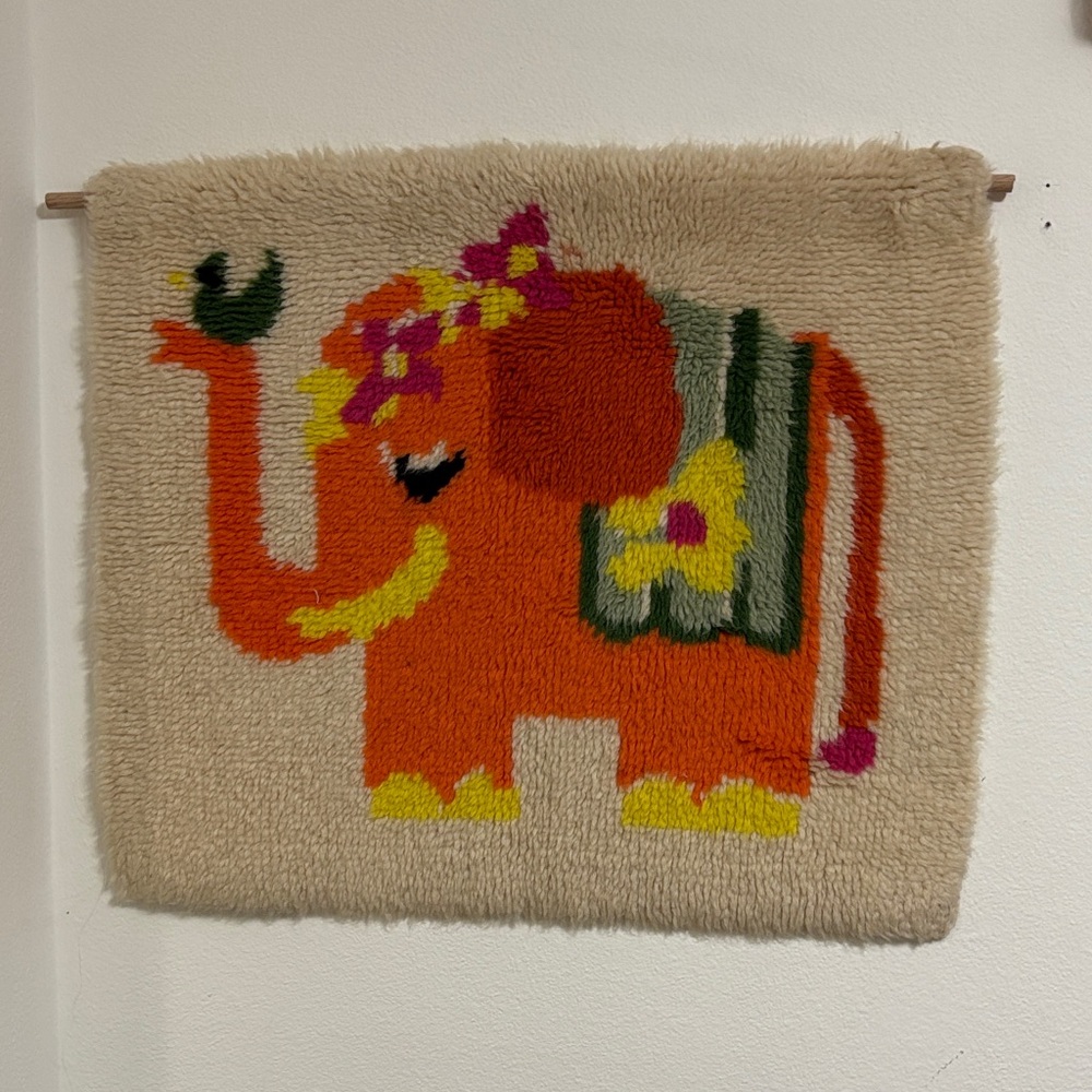 Latch hook rug, Colorful Elephant Wall Hanging Decor 1970s 1990s decor